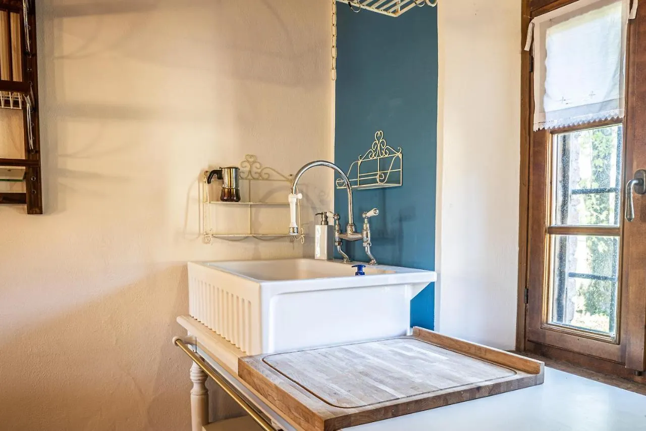 Il Borghetto Villa Agazzano 0*,