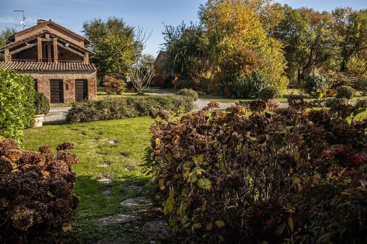 Il Borghetto Villa Agazzano 0*,