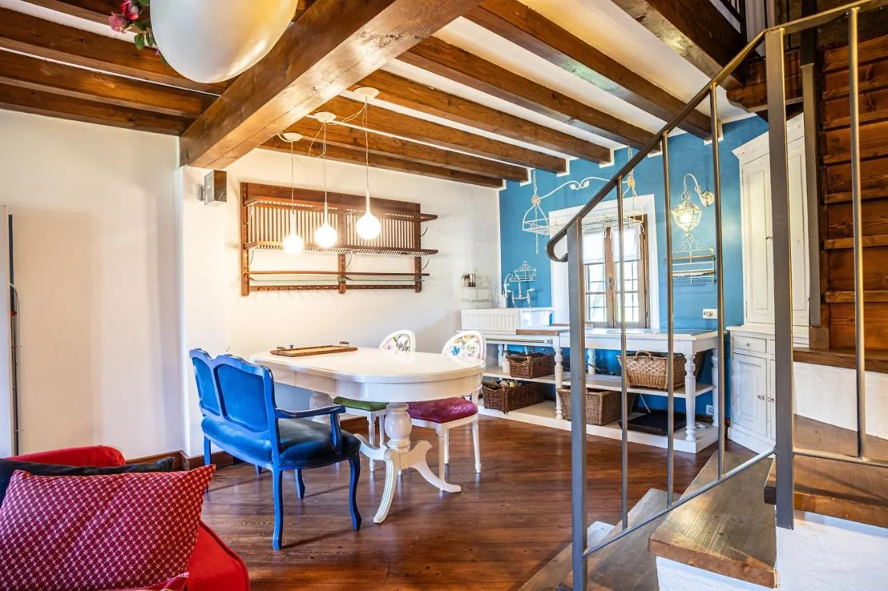Il Borghetto Villa Agazzano 0*,  Italy
